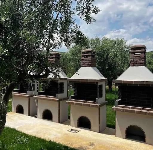 •naiades Villas• Castalia• *