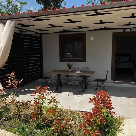 Ferienhaus •naiades Villas• Castalia•