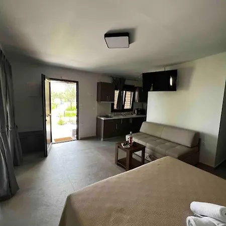 Ferienhaus •naiades Villas• Castalia• *